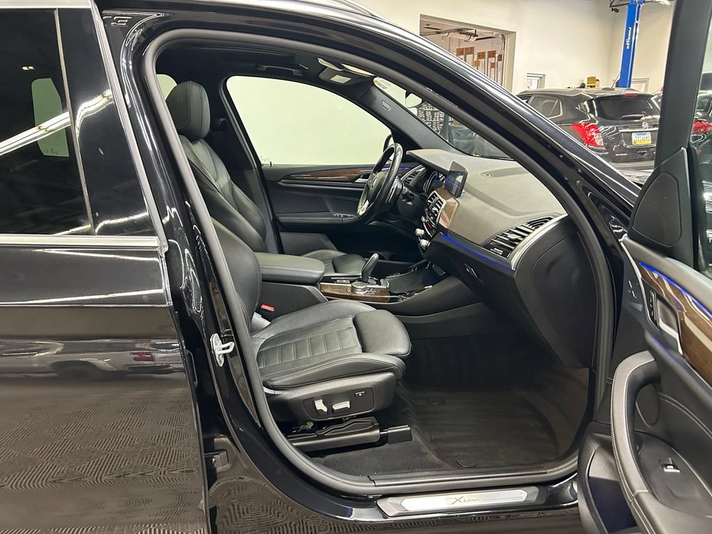Used 2019 BMW X3 sDrive30i w/ Driving Assistance Package RWD image 14
