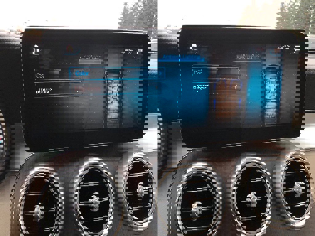 Used 2022 Mercedes-Benz GLC 300 4MATIC image 28