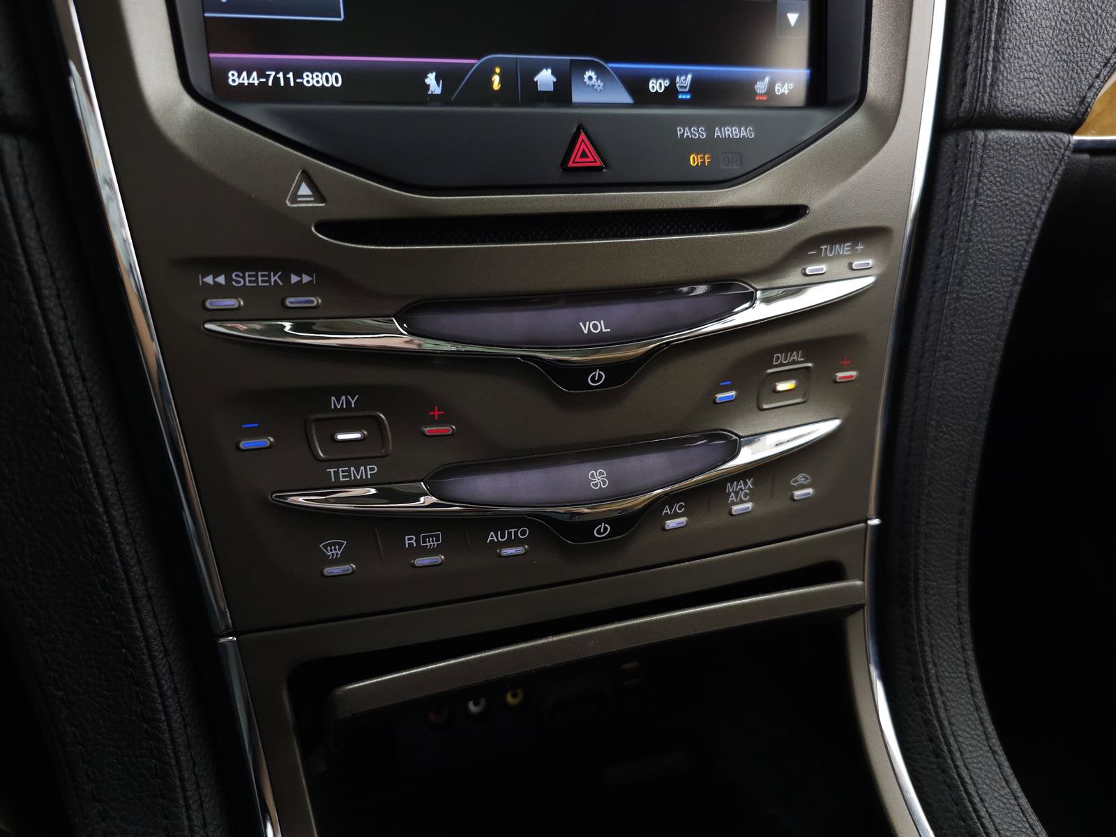 Used 2013 Lincoln MKX AWD image 25