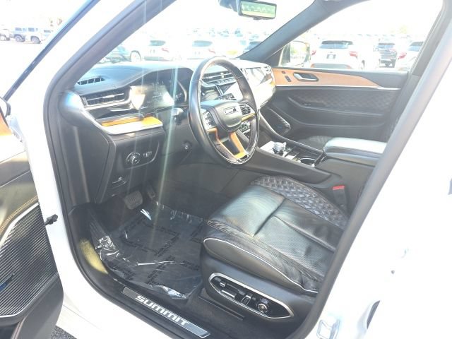 Used 2022 Jeep Grand Cherokee L Summit AWD/4WD image 20