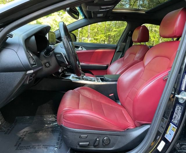 Used 2019 Kia Stinger GT2 AWD/4WD image 14