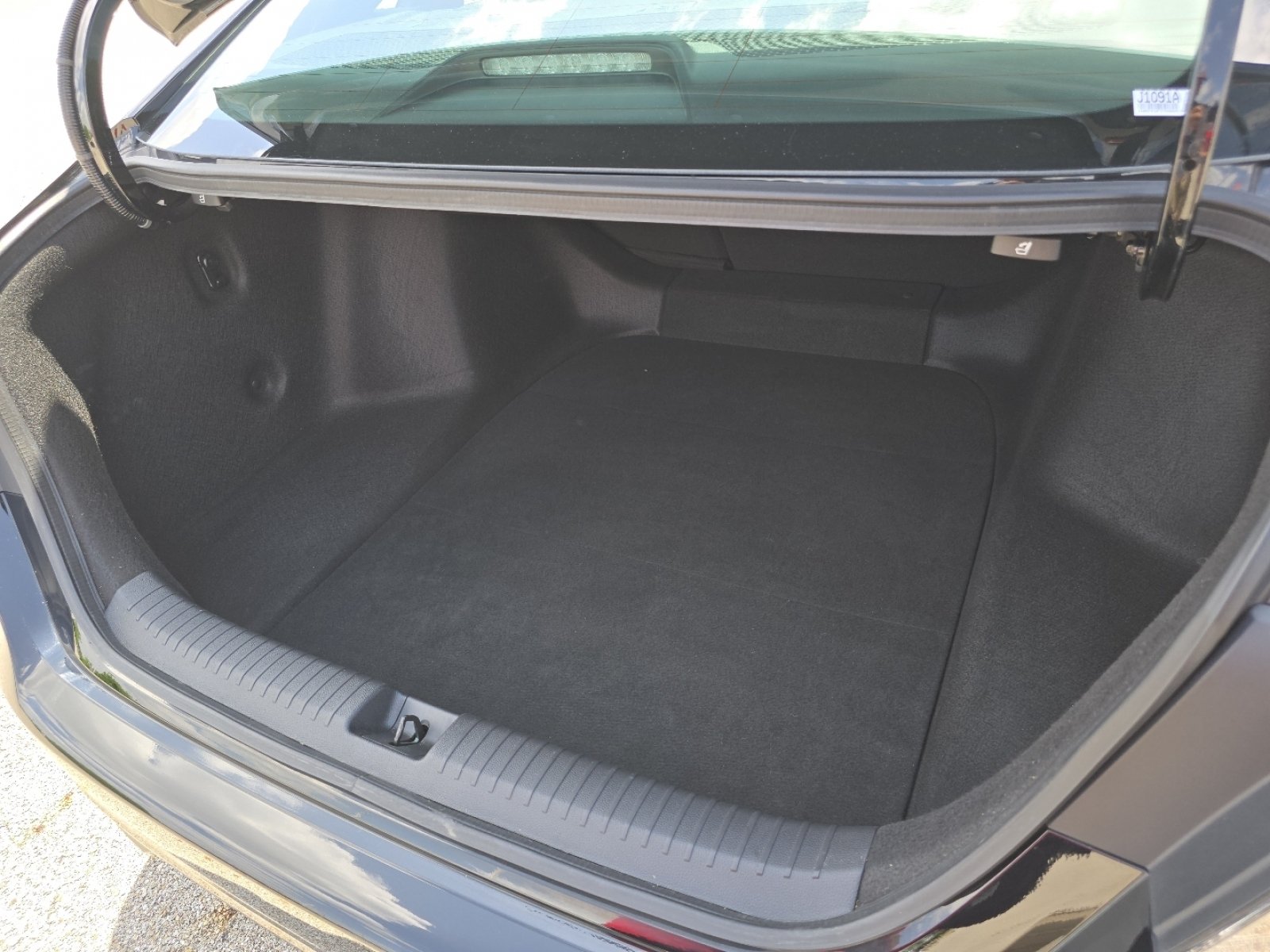 Used 2024 Honda Accord Sport image 25