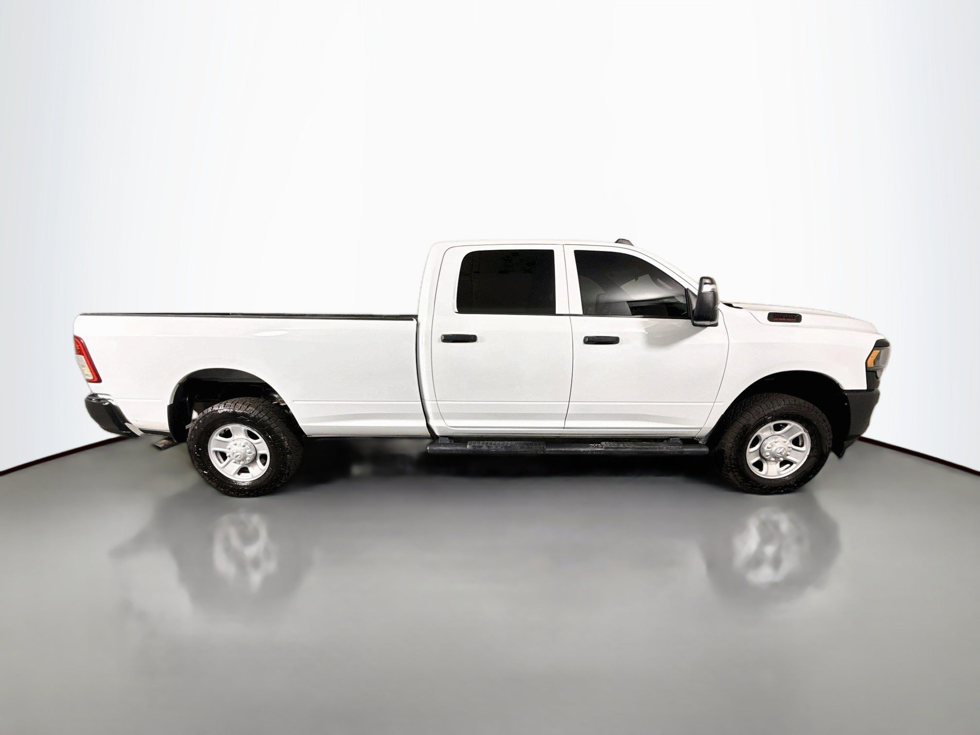 Used 2024 RAM 2500 Tradesman w/ Protection Group AWD/4WD image 11