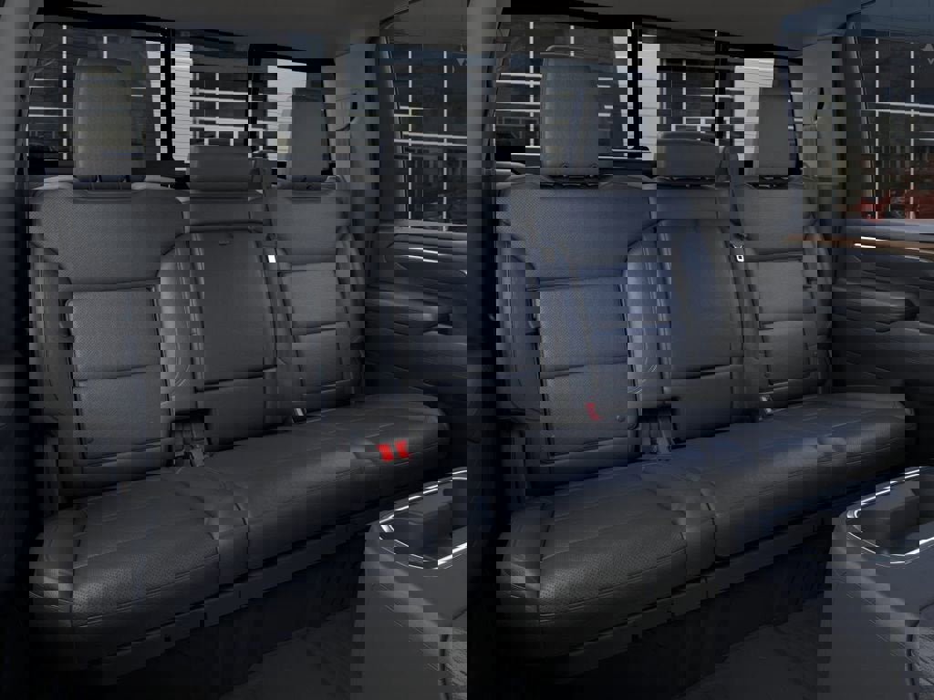 New 2026 GMC Sierra 2500 SLT w/ SLT Convenience Package image 17