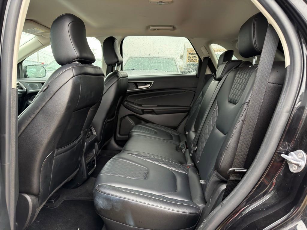 Used 2024 Ford Edge Titanium image 40