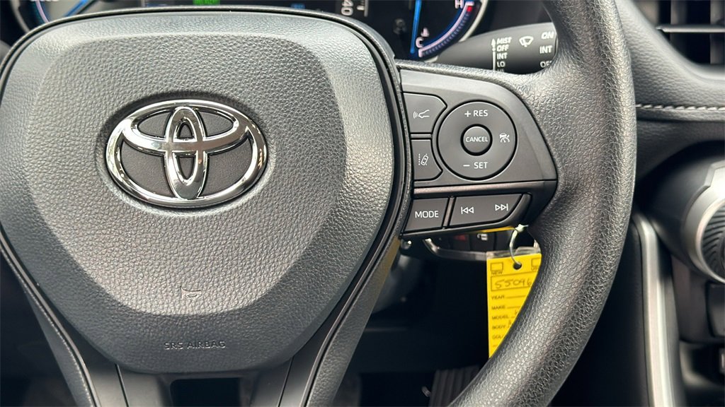 New 2025 Toyota RAV4 LE image 28