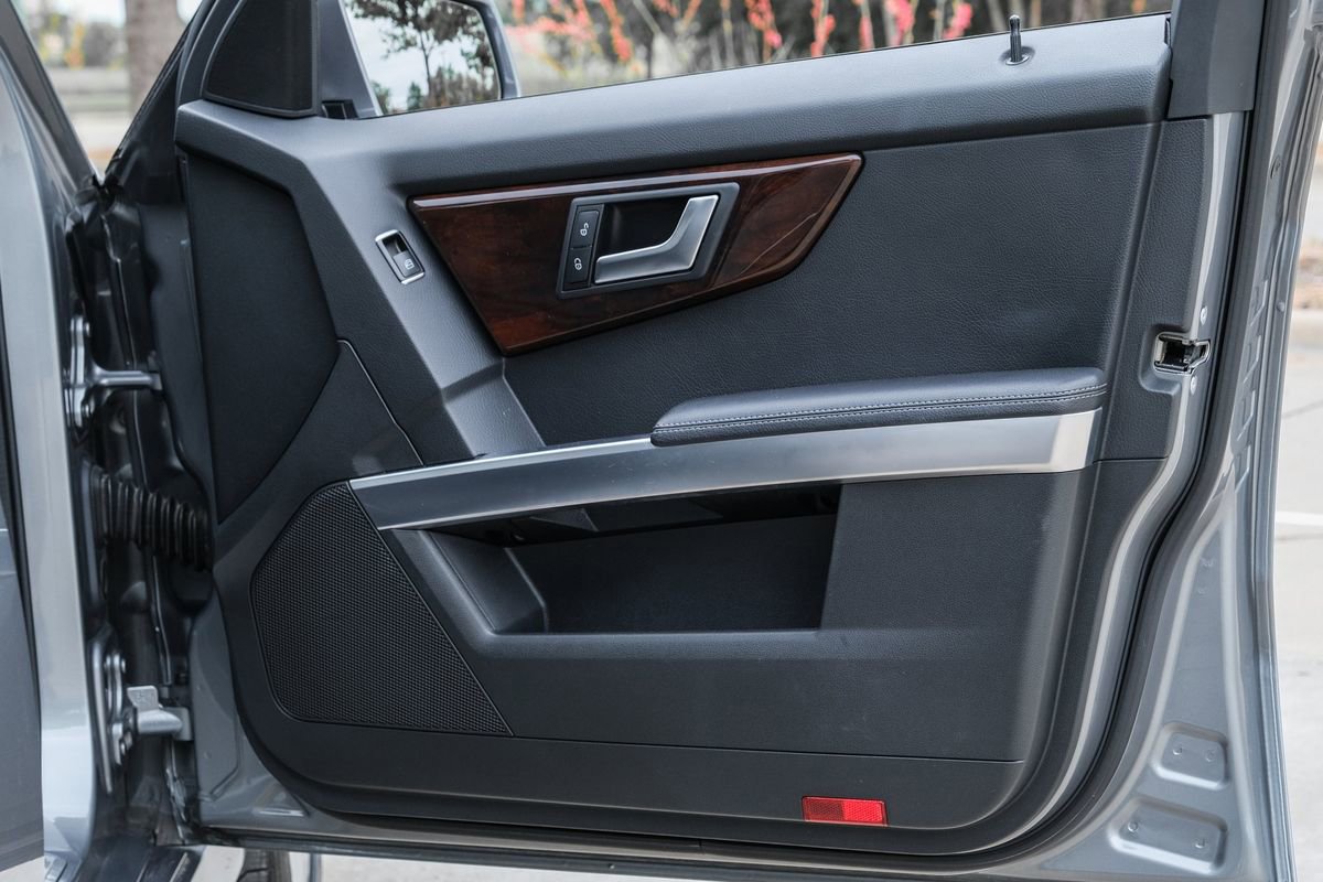 Used 2014 Mercedes-Benz GLK 250 BlueTEC 4MATIC image 34