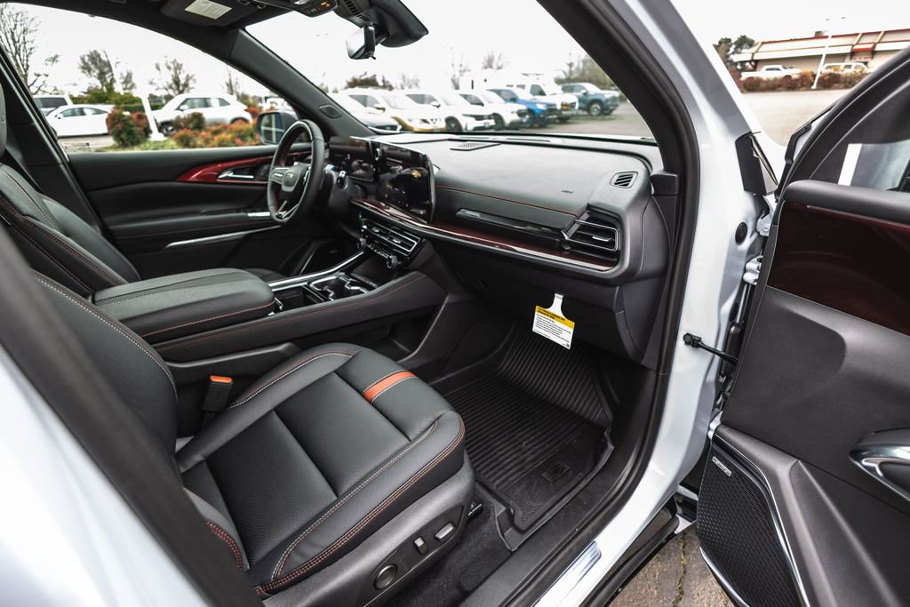 New 2026 Chevrolet Traverse RS w/ LPO, Floor Liner Package image 27