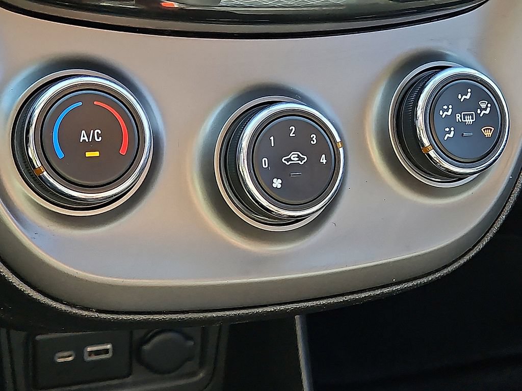 Used 2019 Chevrolet Spark LS FWD image 20