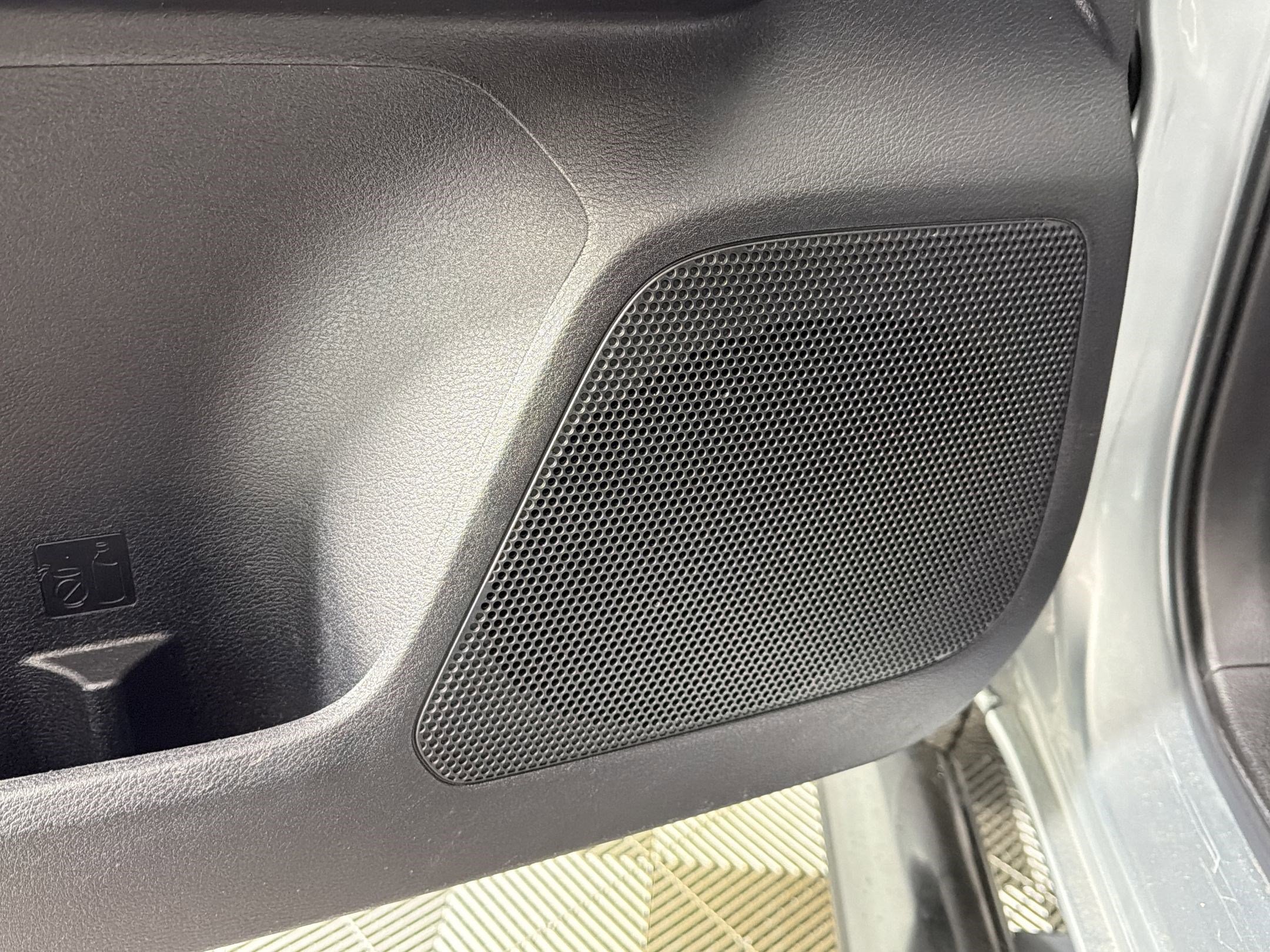 Used 2023 Toyota Tacoma SR5 RWD image 21