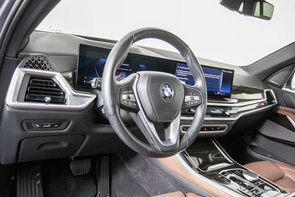Used 2025 BMW X5 xDrive40i image 17