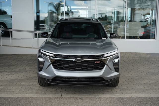 New 2026 Chevrolet Trax RS w/ Sunroof Package image 3