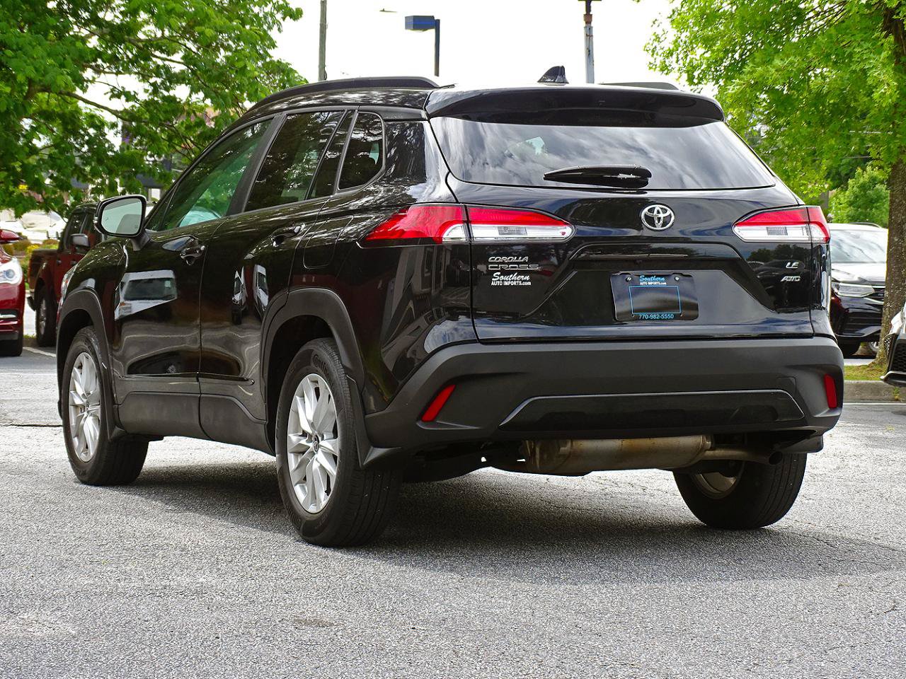 Used 2022 Toyota Corolla Cross LE w/ Moonroof Package AWD/4WD image 13
