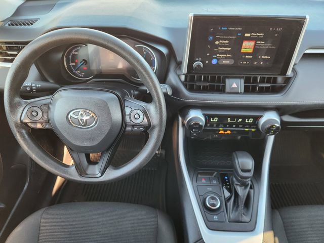 Used 2024 Toyota RAV4 LE image 27