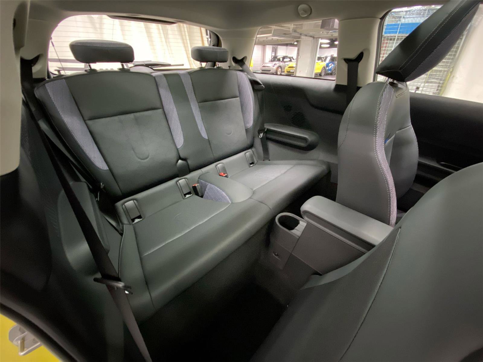 Certified 2025 MINI Cooper S image 29