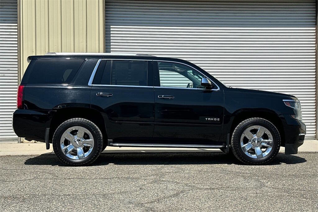 Used 2020 Chevrolet Tahoe Premier w/ Premier 6.2L Value Package image 7