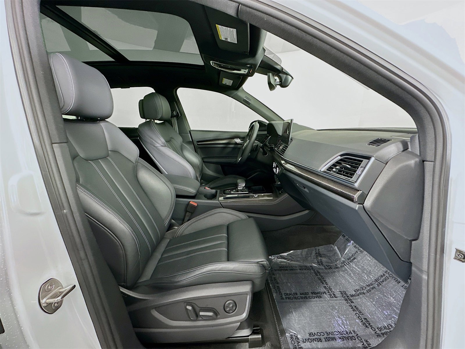 Used 2023 Audi SQ5 Premium Plus image 29