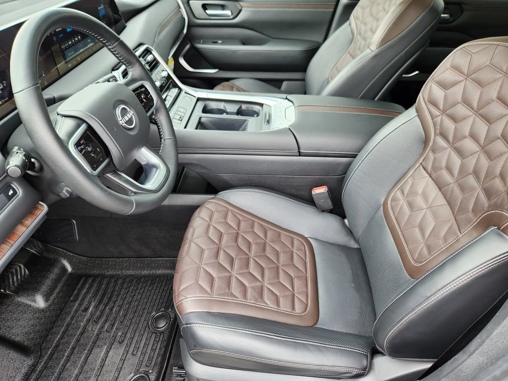 Used 2025 Nissan Armada Platinum AWD/4WD image 13