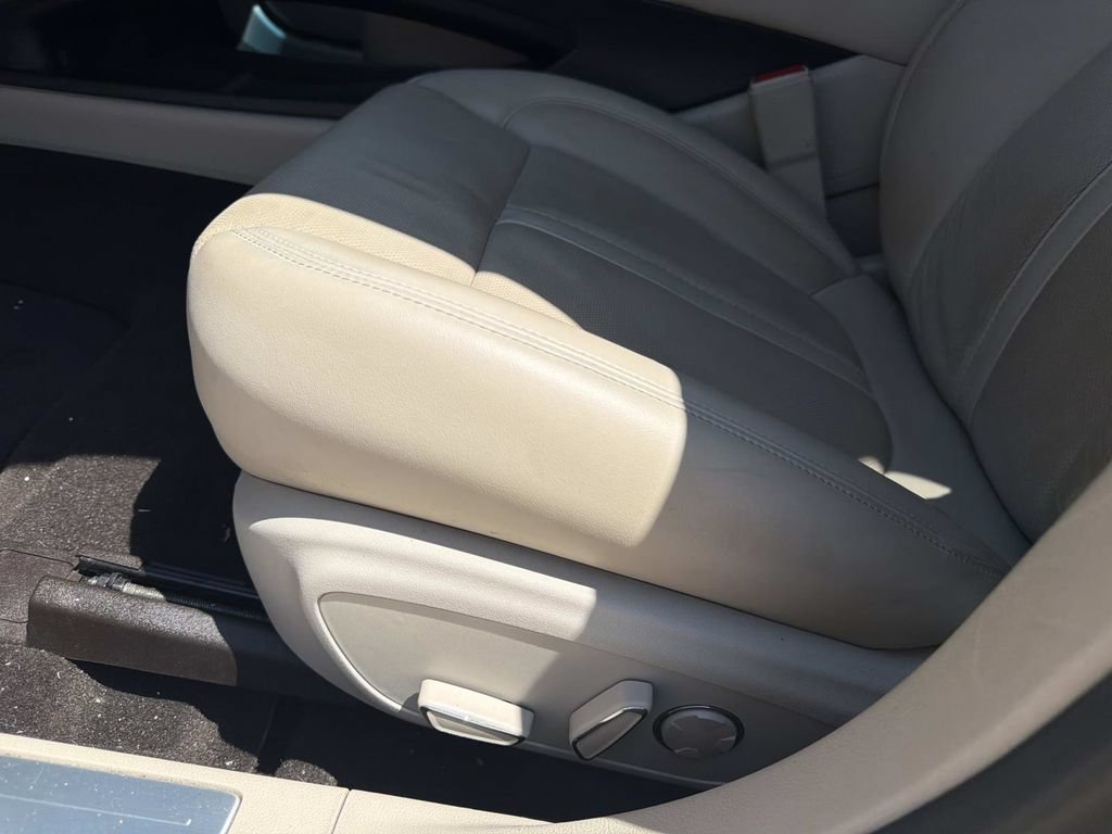 Used 2020 Lincoln MKZ Reserve w/ Monochromatic Package FWD image 19