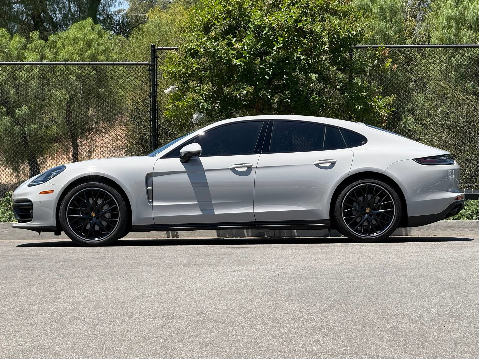 Certified 2023 Porsche Panamera Platinum Edition RWD image 2
