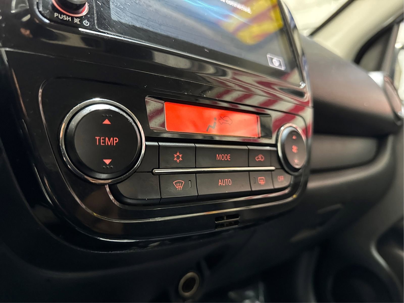 Used 2021 Mitsubishi Mirage LE image 21