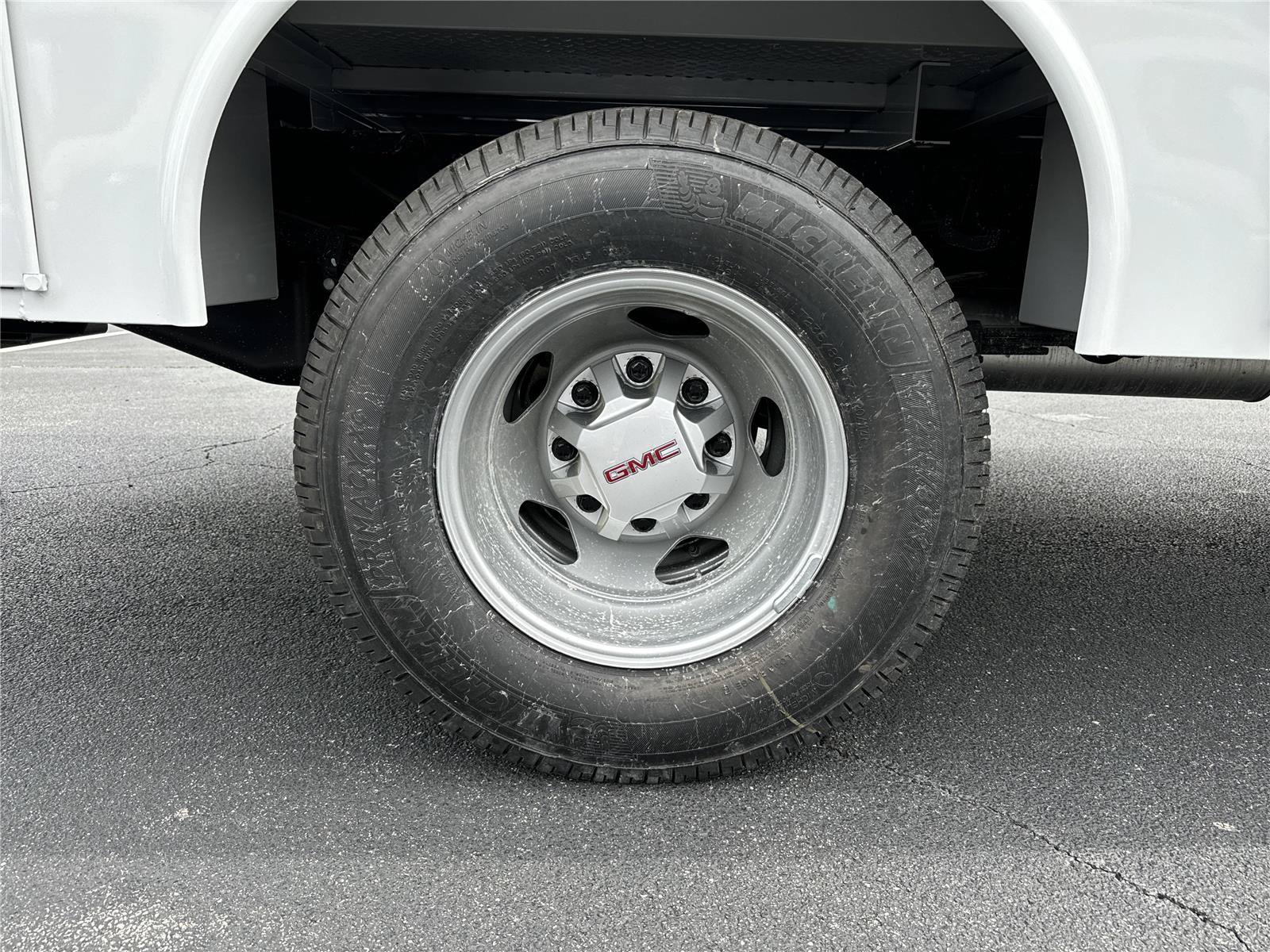 New 2025 GMC Sierra 3500 Pro w/ Convenience Package RWD image 16