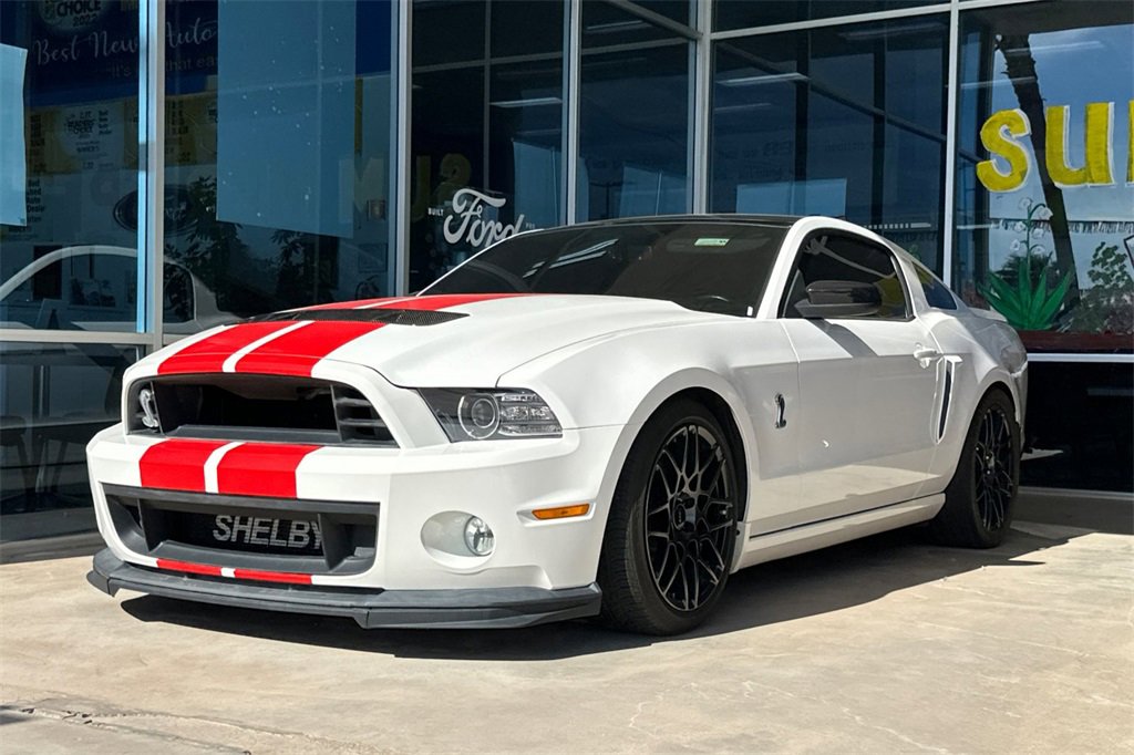 Used 2013 Ford Mustang Shelby GT500 image 9