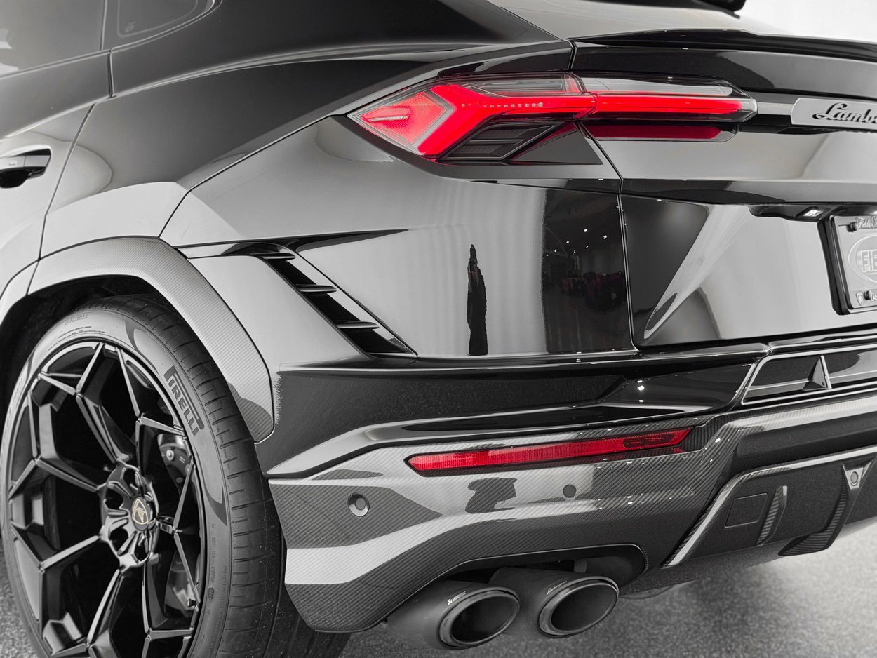 Used 2024 Lamborghini Urus Performante AWD/4WD image 47