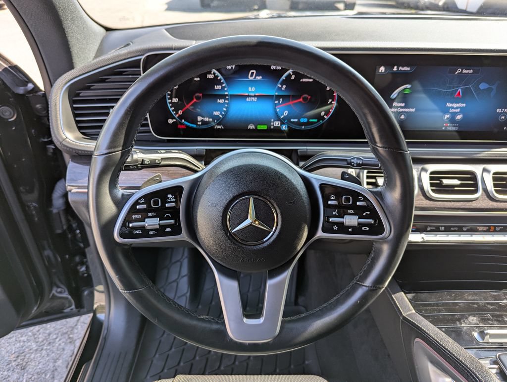 Used 2022 Mercedes-Benz GLS 450 4MATIC image 16