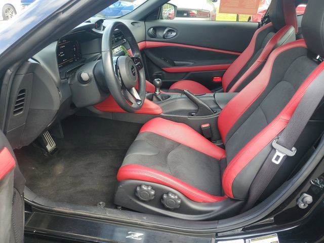 Certified 2024 Nissan Z Performance w/ Floor Mat Package RWD image 12