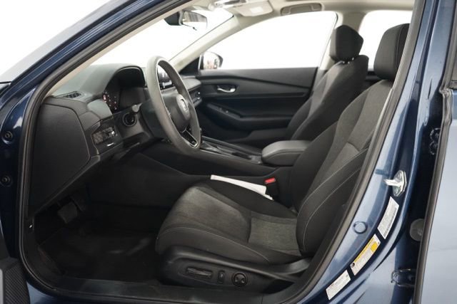 Used 2023 Honda Accord EX image 13