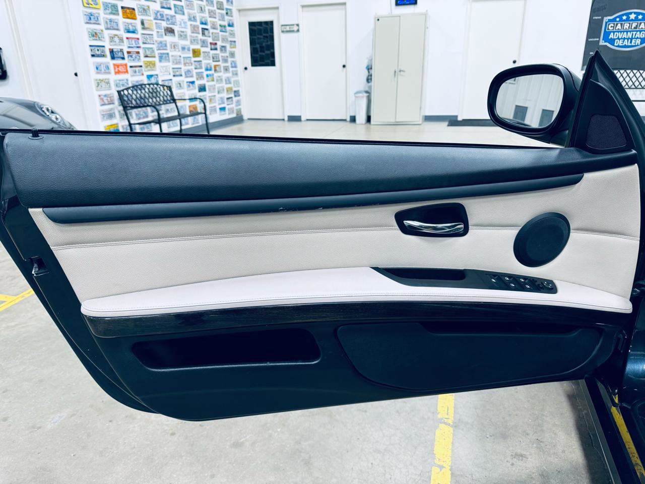 Used 2013 BMW 328i Convertible RWD image 29