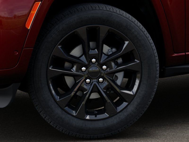 New 2026 Jeep Grand Cherokee L Limited image 8