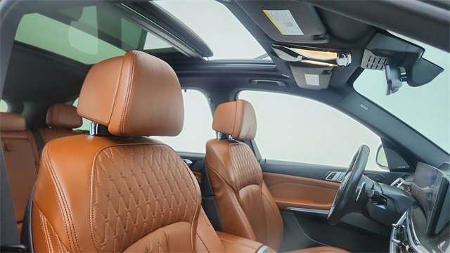 Used 2024 BMW X5 M60i image 22