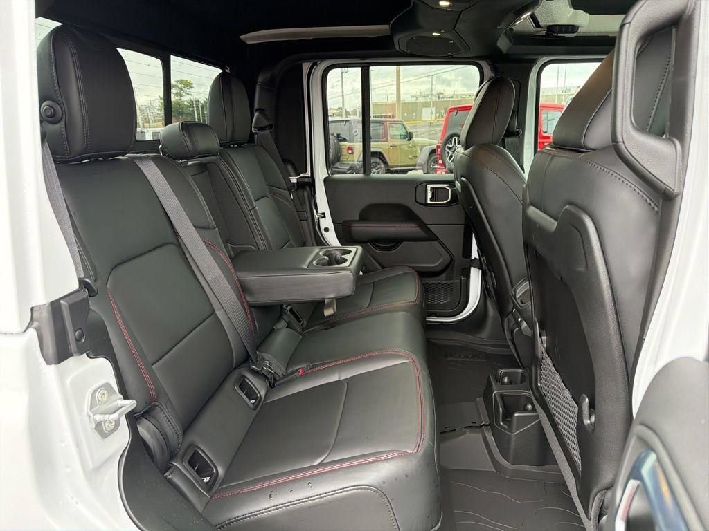 New 2026 Jeep Gladiator Rubicon AWD/4WD image 17