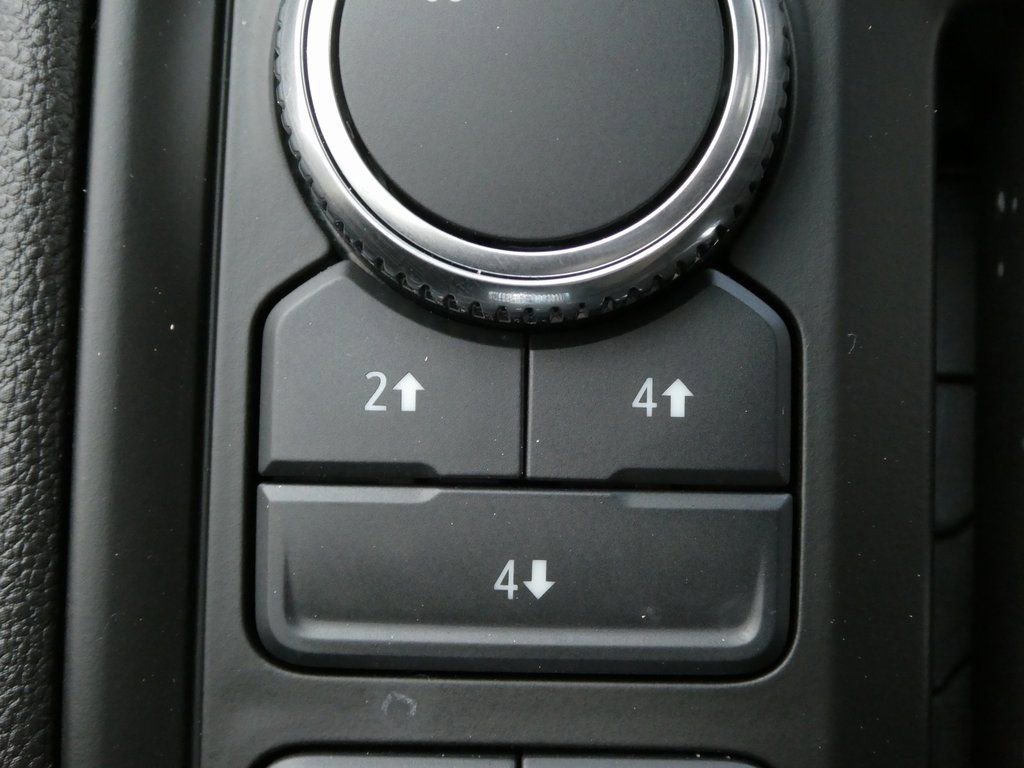 New 2025 GMC Sierra 3500 Pro AWD/4WD image 19