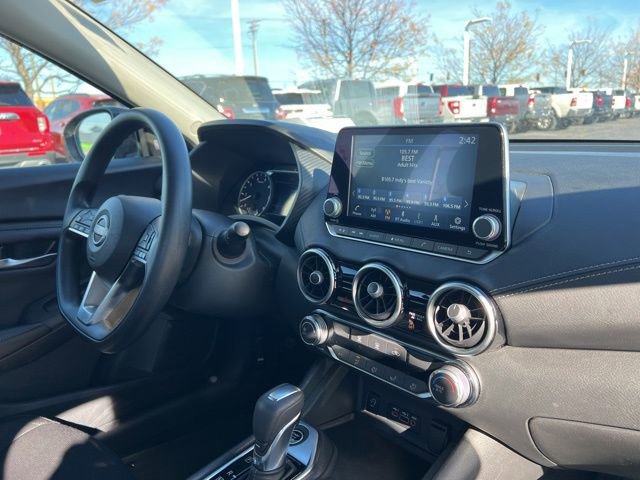 Used 2024 Nissan Sentra SV image 30