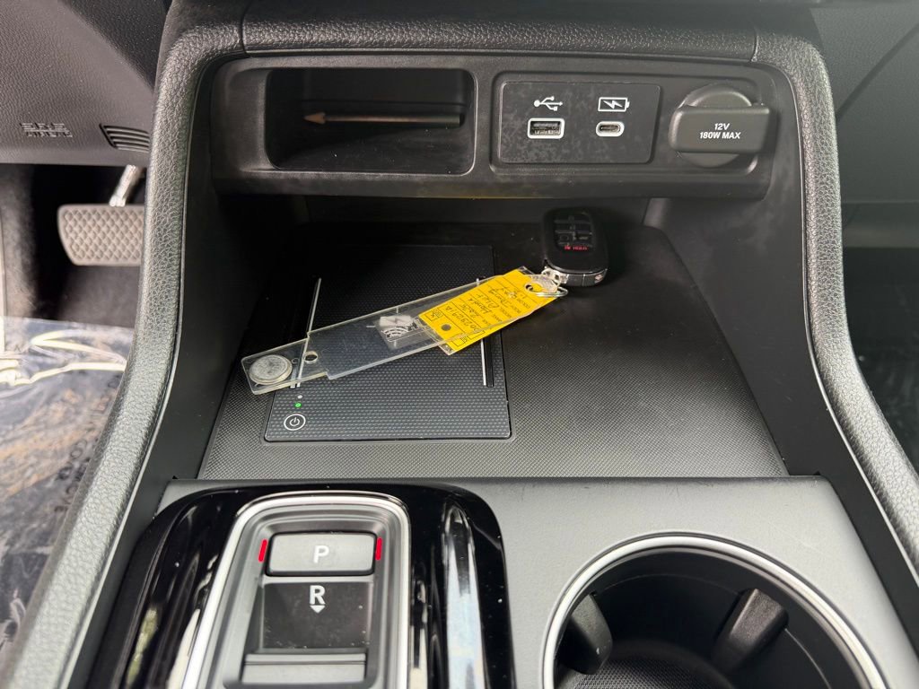 Certified 2025 Honda Pilot Touring image 27