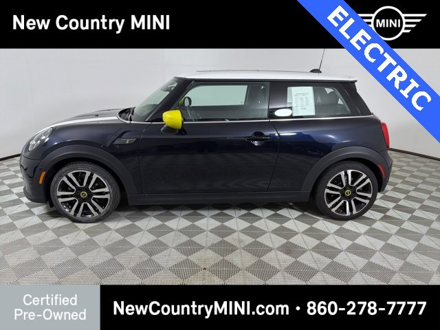 Certified 2023 MINI Cooper SE image 4