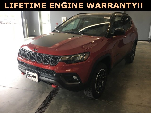 New 2026 Jeep Compass Trailhawk w/ Sun, Sound & Navigation Group image 5