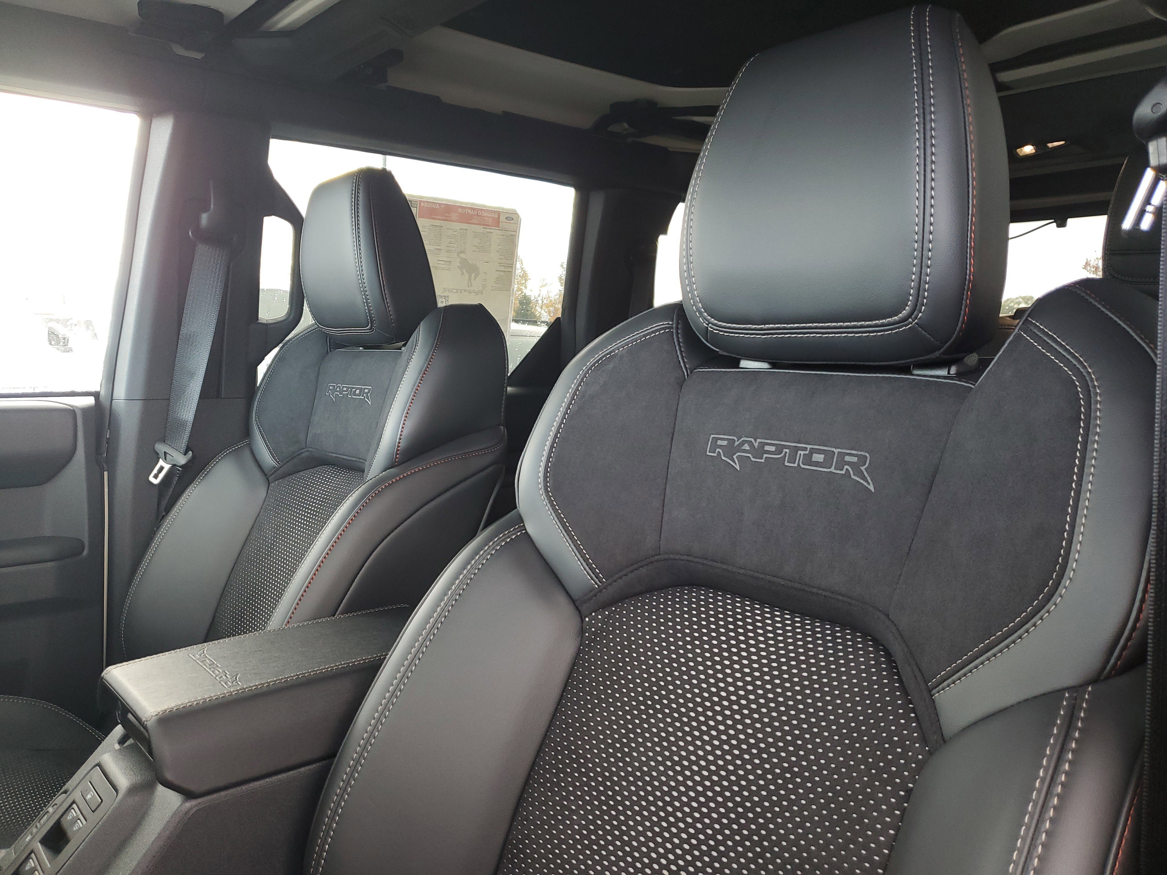 New 2025 Ford Bronco Raptor w/ Interior Carbon Fiber Pack image 21