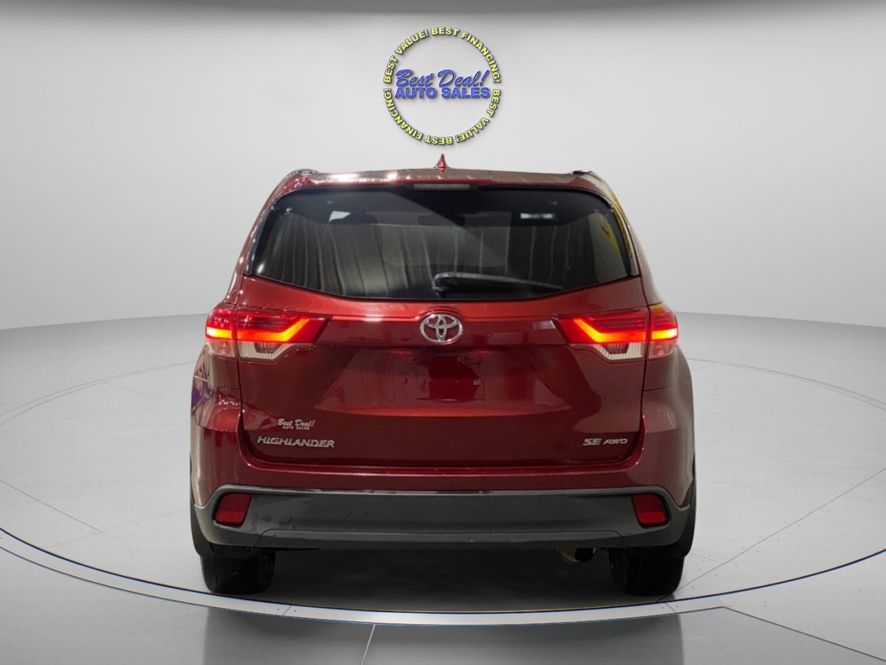 Used 2017 Toyota Highlander SE image 4