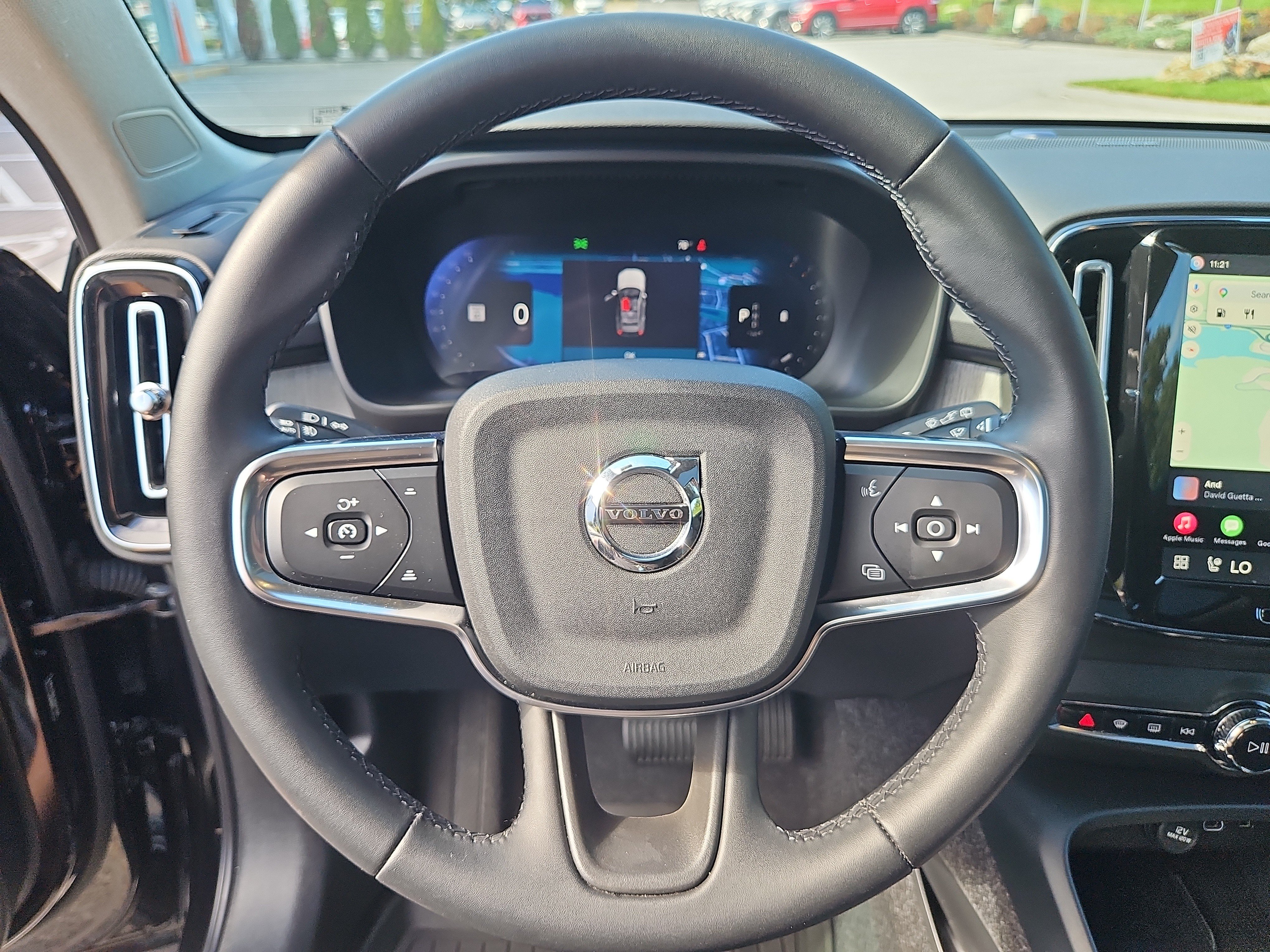 Used 2025 Volvo XC40 B5 Plus w/ Protection Package Premier AWD/4WD image 23
