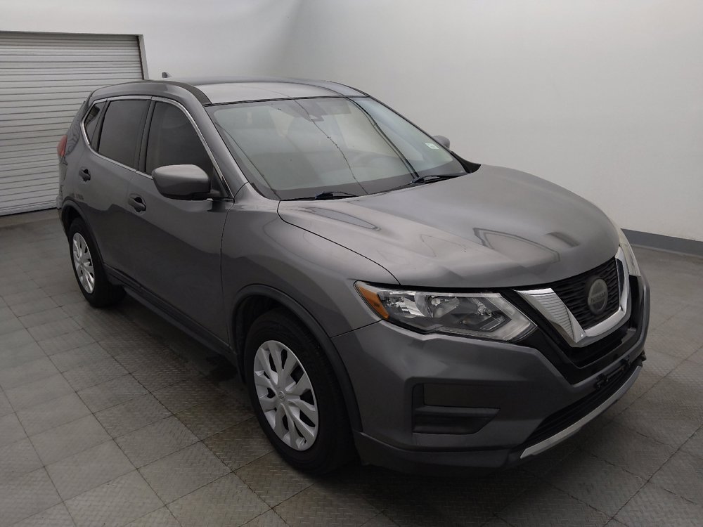 Used 2020 Nissan Rogue S FWD image 13