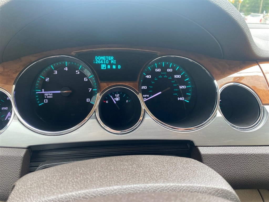 Used 2012 Buick Enclave Premium FWD image 11