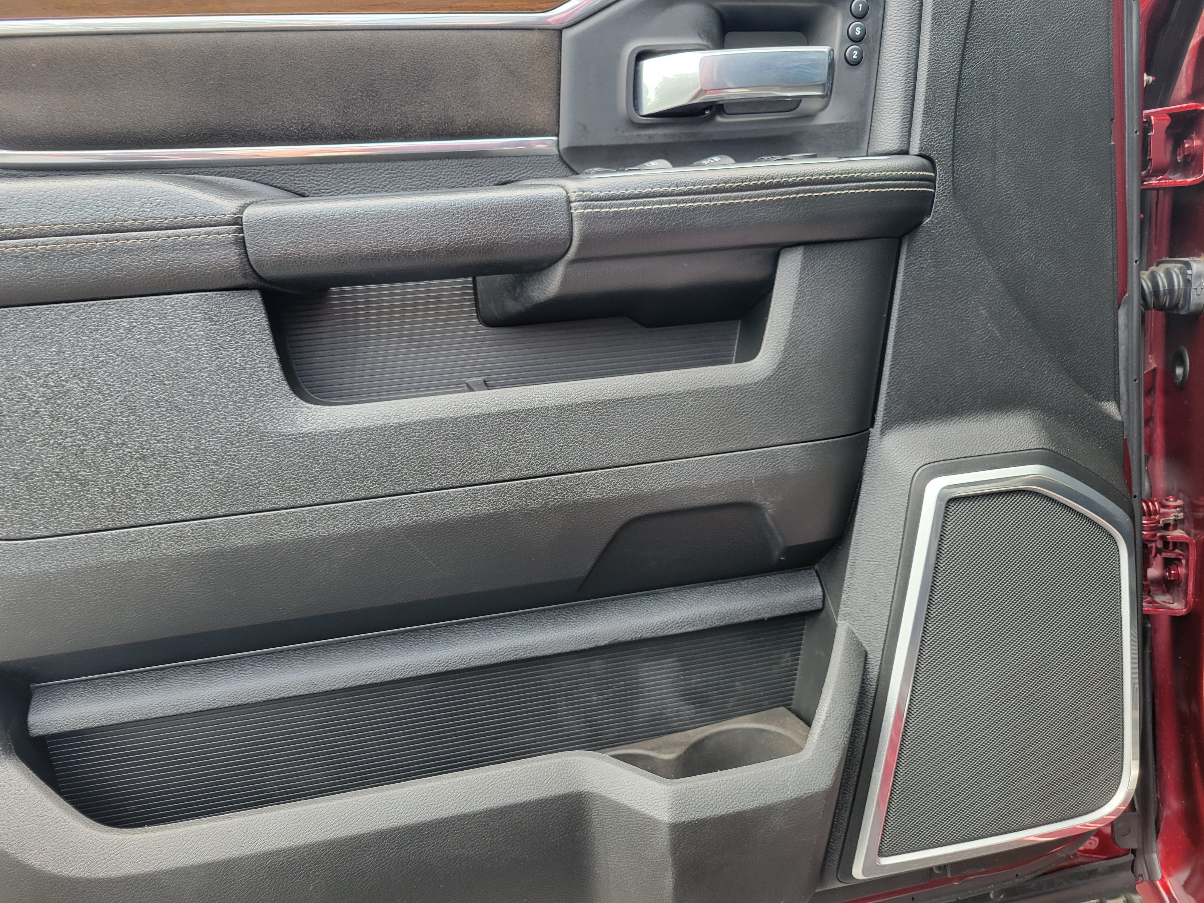 Used 2022 RAM 2500 Laramie AWD/4WD image 27