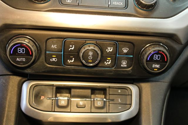 Used 2020 GMC Acadia SLT w/ GMC Pro Grade Package AWD/4WD image 29
