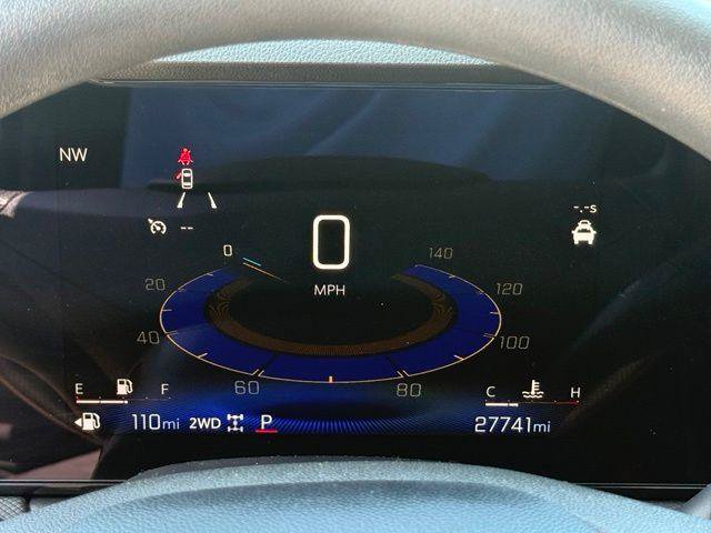 Used 2025 Chevrolet TrailBlazer LT AWD/4WD image 10