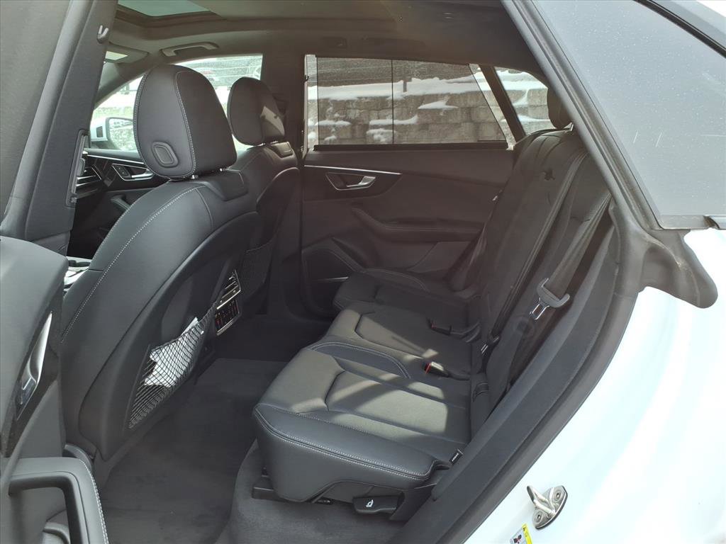 New 2026 Audi Q8 Premium Plus image 12