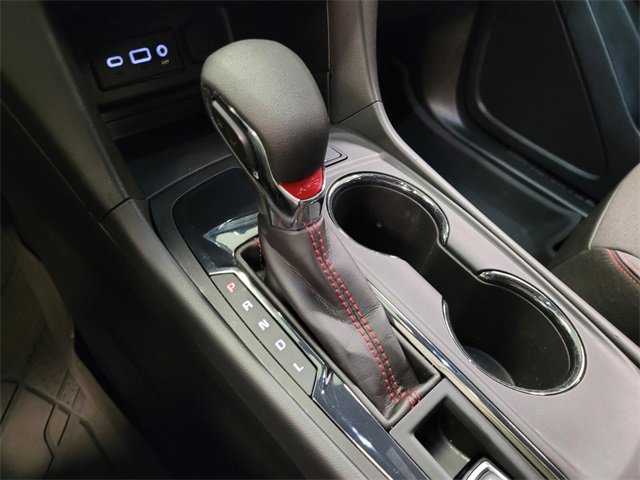 Used 2022 Chevrolet Equinox RS w/ LPO, Floor Liner Package image 26